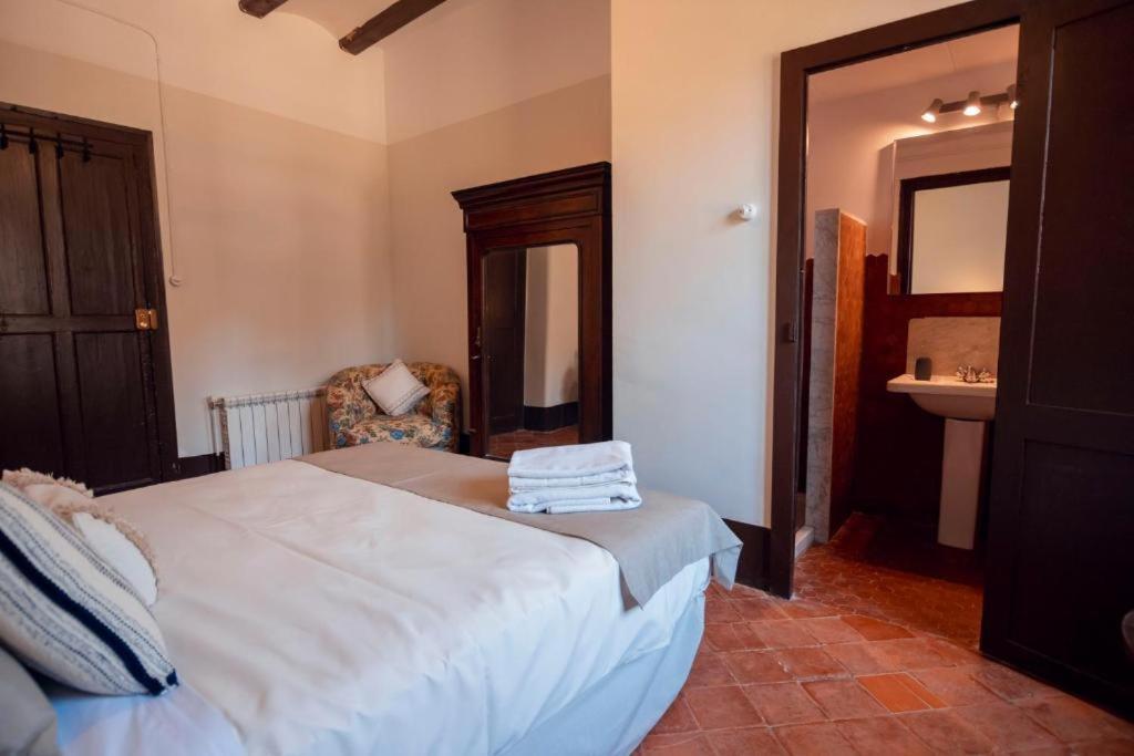 Castell Granadella Hotell L'Ampolla Exteriör bild