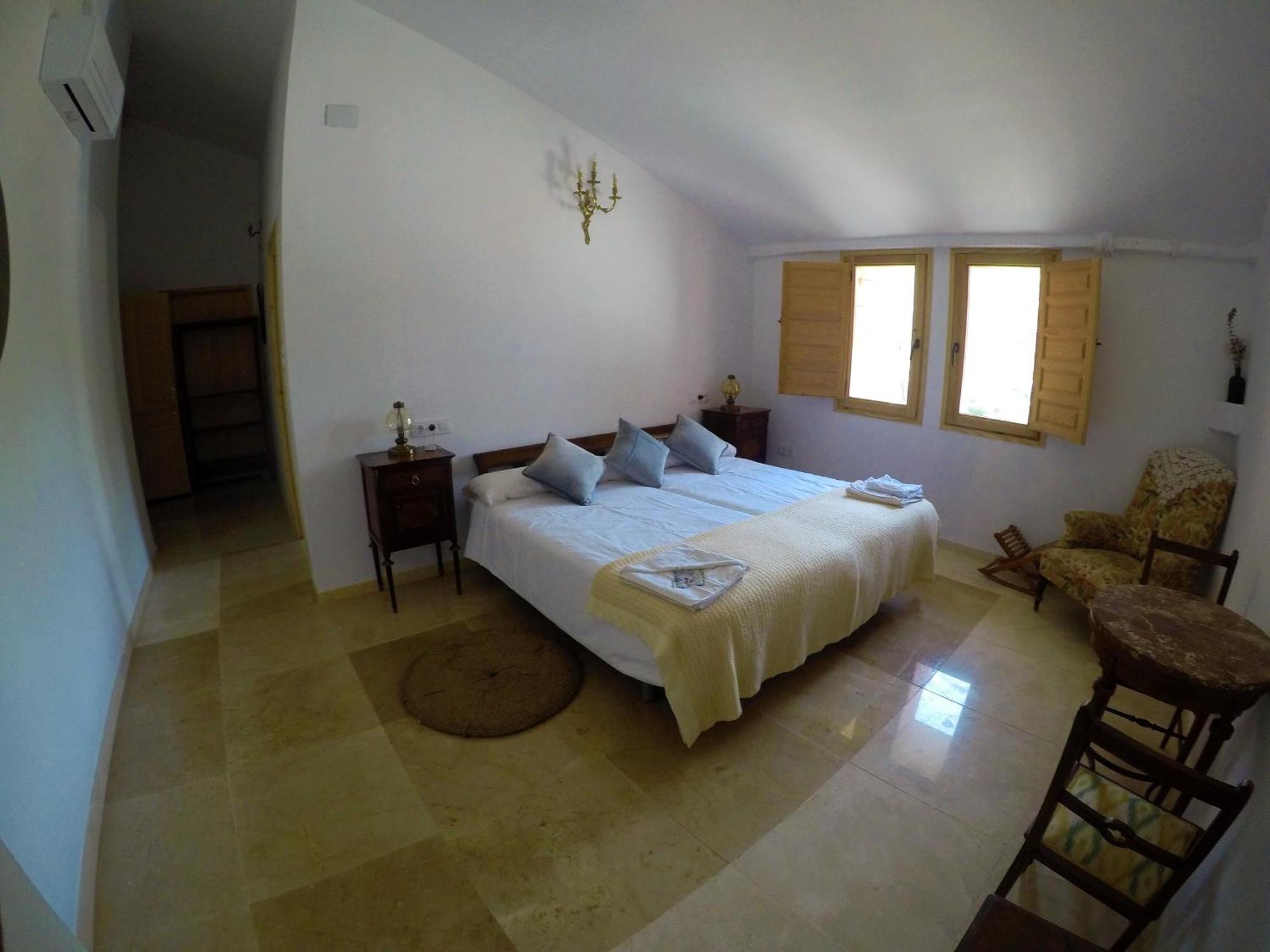 Castell Granadella Hotell L'Ampolla Exteriör bild