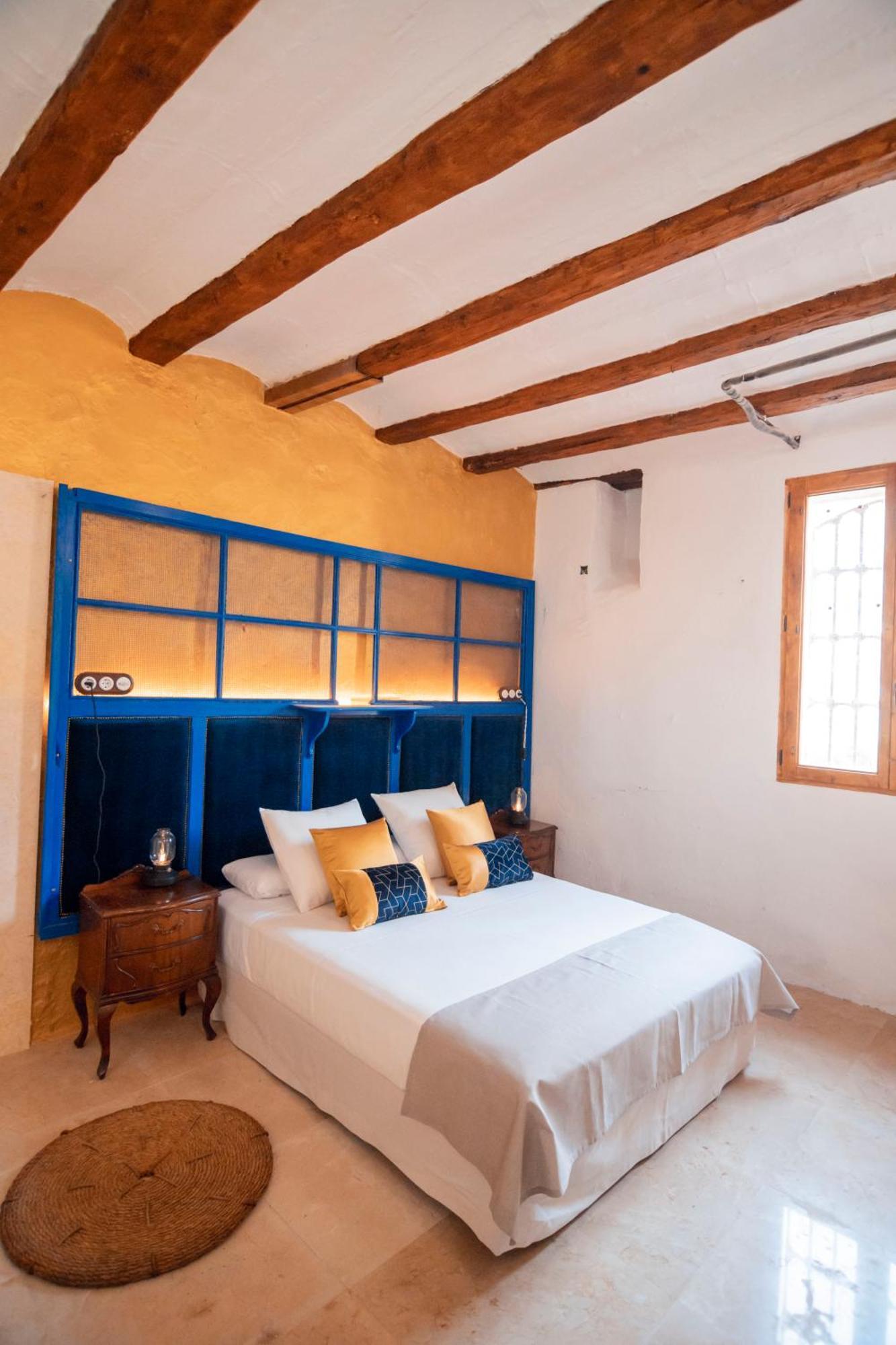 Castell Granadella Hotell L'Ampolla Exteriör bild