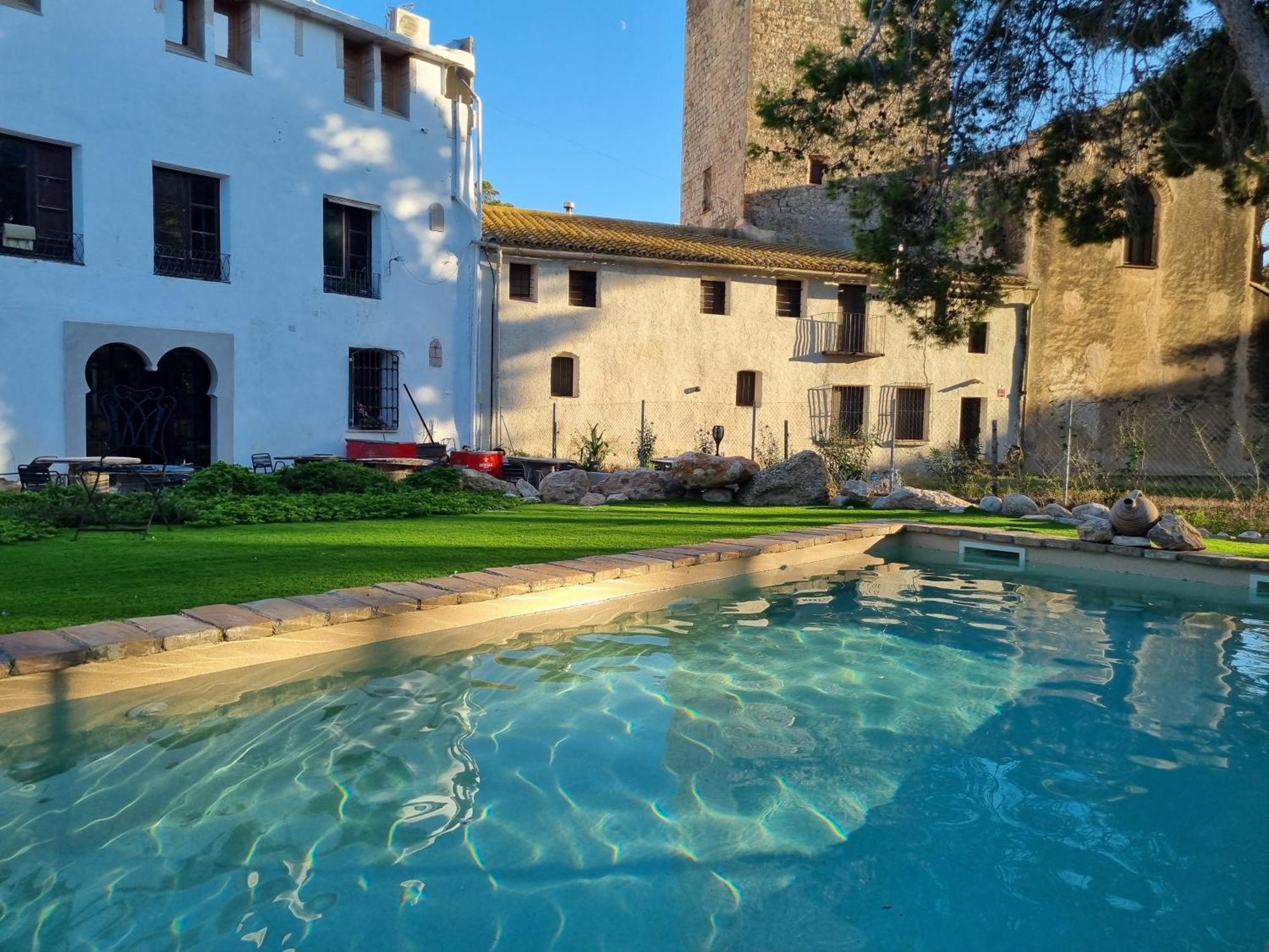 Castell Granadella Hotell L'Ampolla Exteriör bild